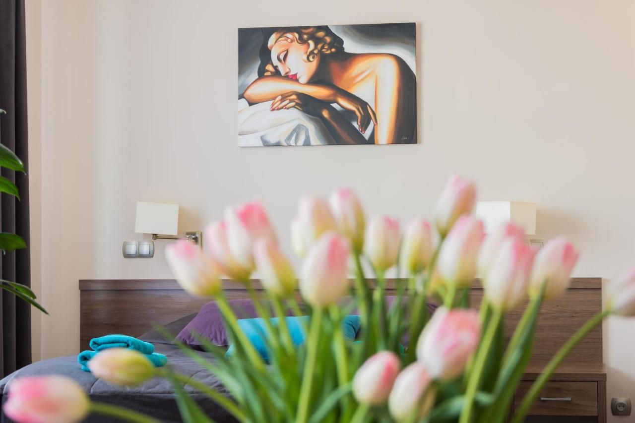 Portius Hotell Krosno Eksteriør bilde